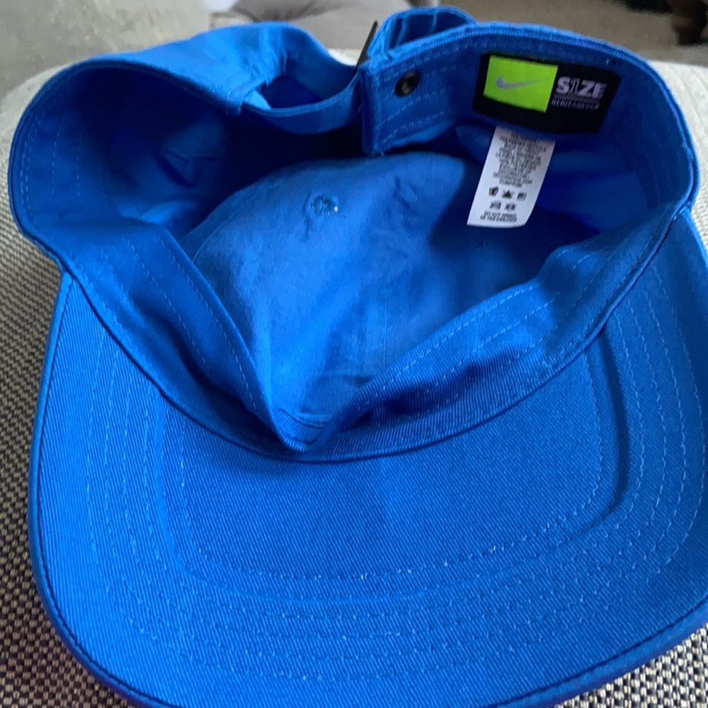 Nike cap - Picture 6 of 8